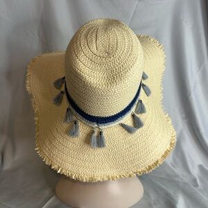 Floppy Brim Beach Straw Hat W Tassels Packable Sunny NWT